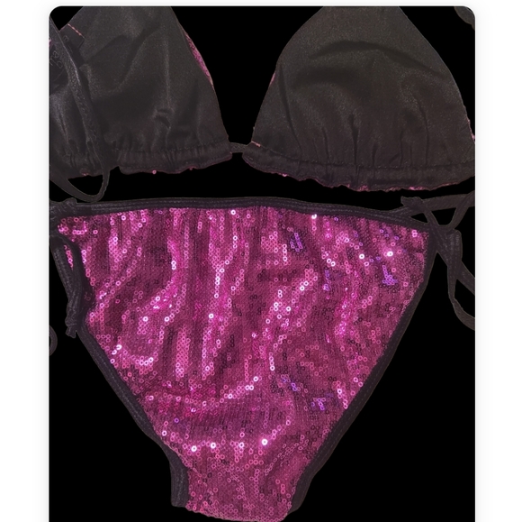 Metallic HOT PINK SEQUIN LITTLE TINY BIKINI. - Picture 4 of 7